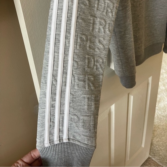 Adidas sweatshirt โข Mens small - Picture 2 of 7